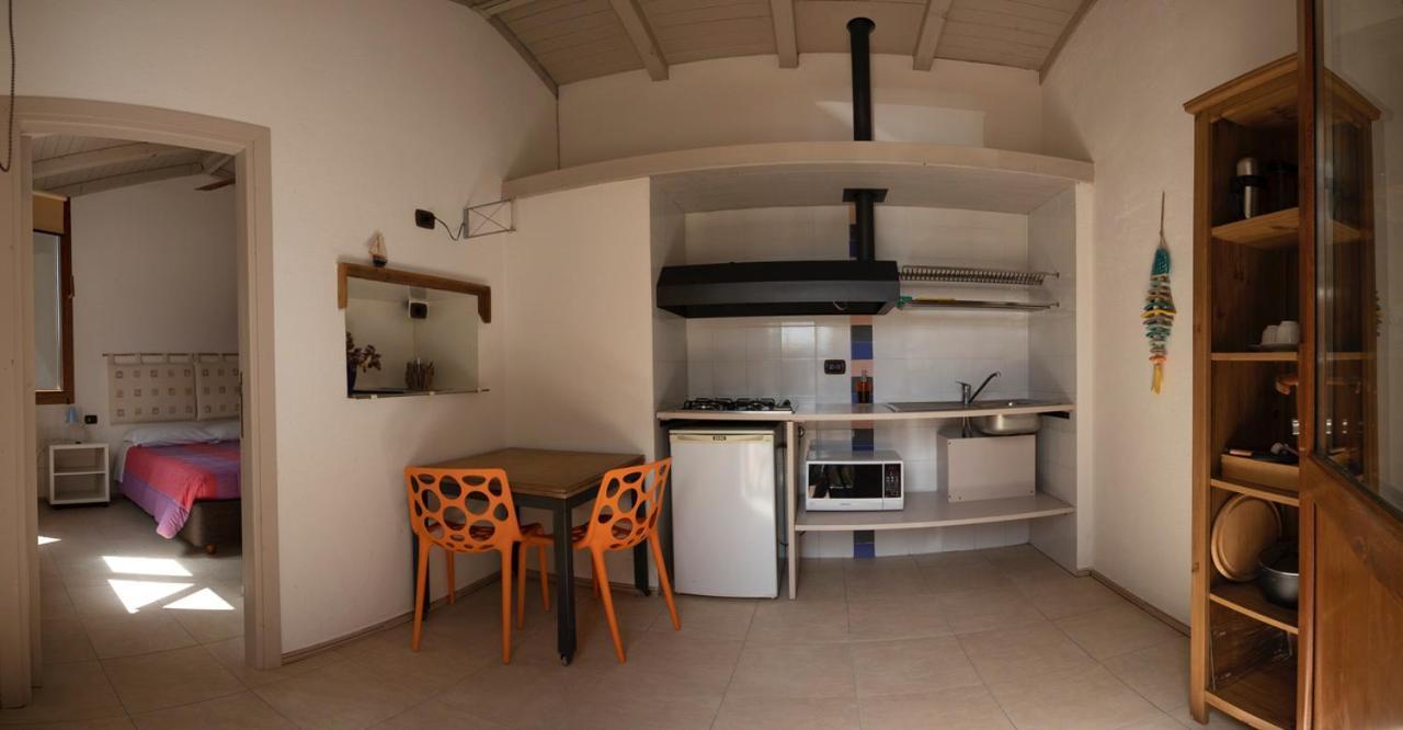 Villa Li Pireddi Aglientu Exterior foto